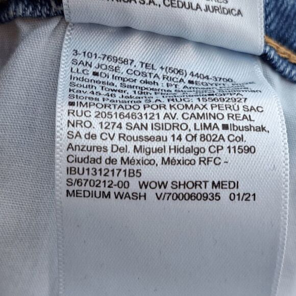 Old Navy Wow Denim Short size 12 - Picture 6 of 6